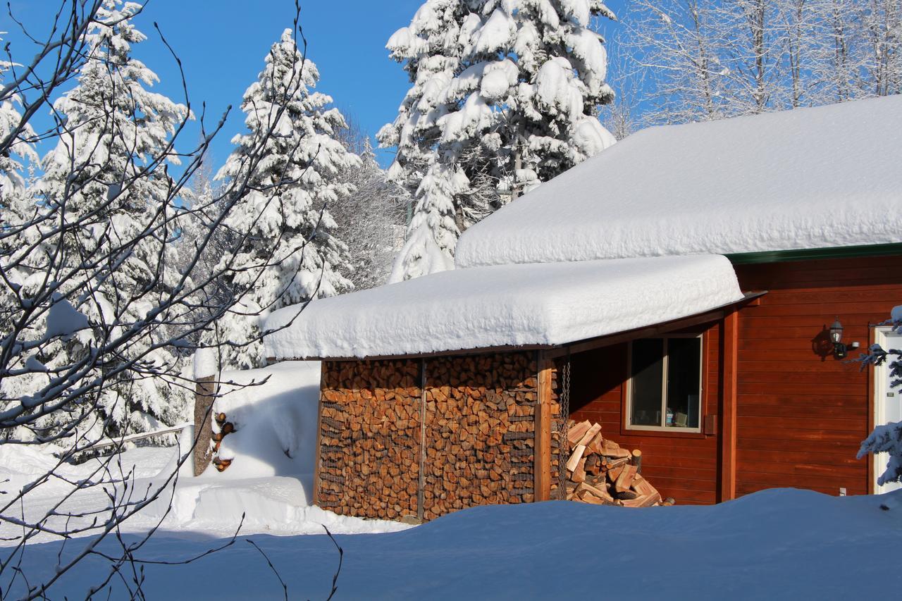 Wild Nature B&B Kelowna Exterior foto